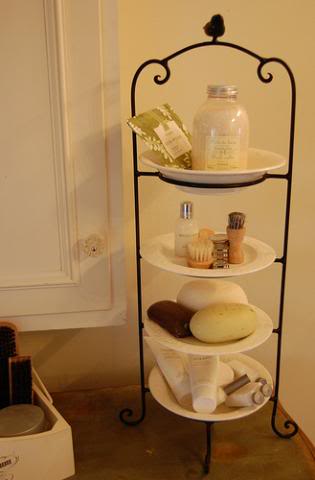 Nesting Place bathroom
