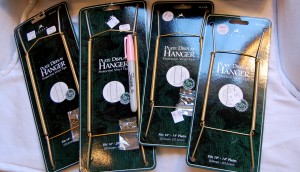 plate hangers