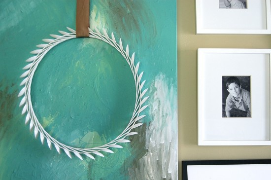 plastic spoon laurel wreath
