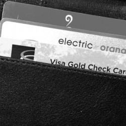 debit-cards-e1327179297614 debit-cards-e1327179297614