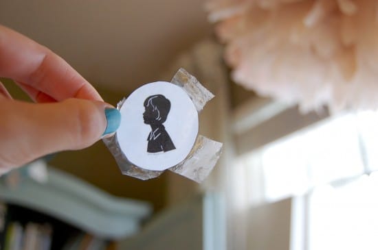 make a silhouette necklace