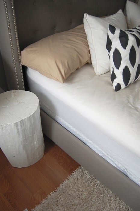 tufted wing back bed