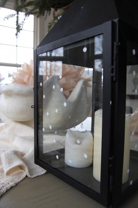 snow lantern