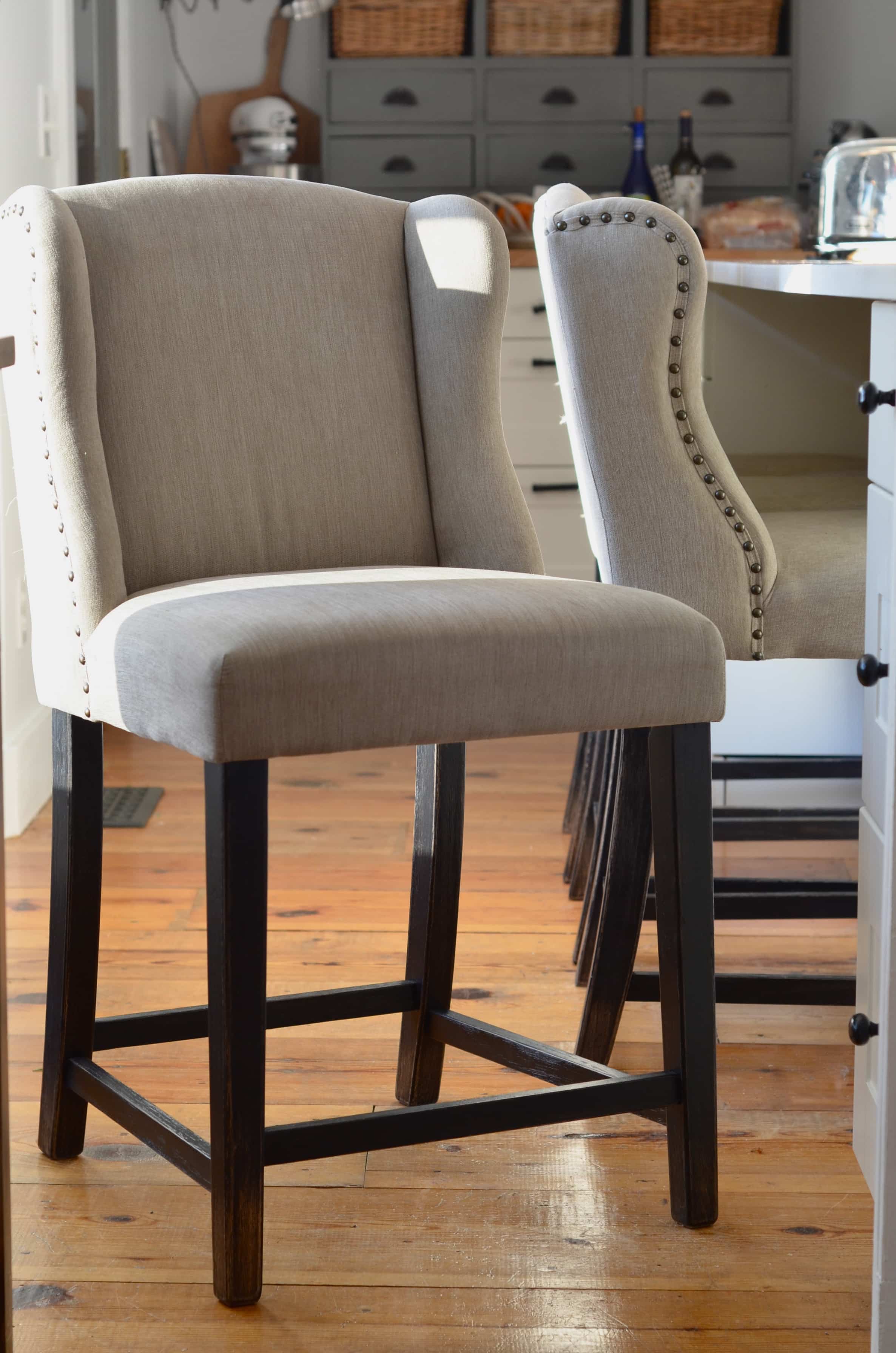 bar stool